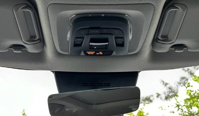 New 2025 Toyota Corolla Cross XLE full