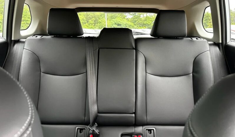 New 2025 Toyota Corolla Cross XLE full