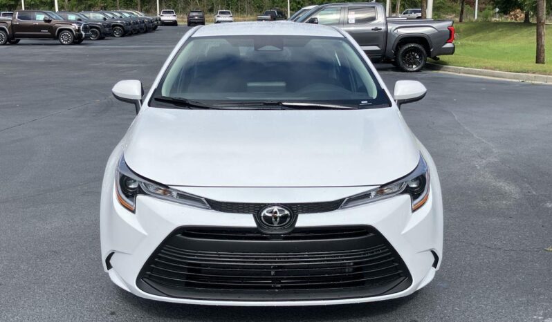 New 2025 Toyota Corolla LE FWD full