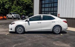 2017 Toyota Corolla LE full
