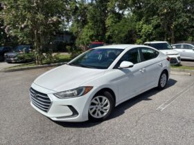 2017 Hyundai Elantra SE FWD