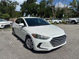 2017 Hyundai Elantra SE FWD full