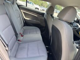 2017 Hyundai Elantra SE FWD full