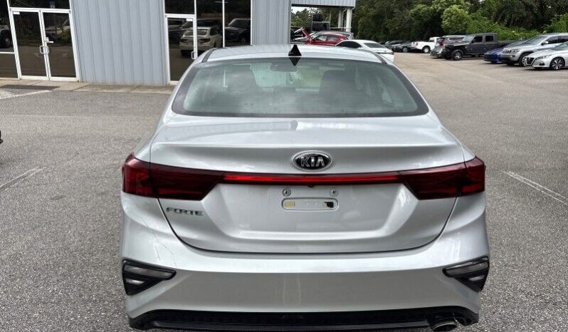 2019 Kia Forte LXS full