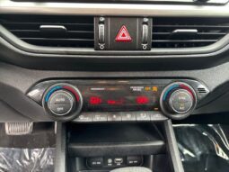 2019 Kia Forte LXS full