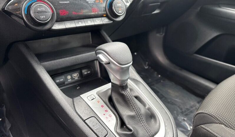 2019 Kia Forte LXS full