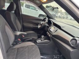 2019 Nissan Kicks S full