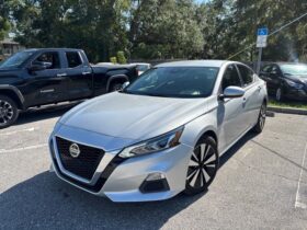 2021 Nissan Altima 2.5 SV