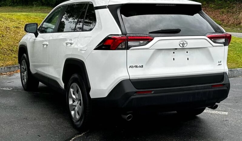 2021 Toyota RAV4 LE full