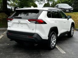 2021 Toyota RAV4 LE full