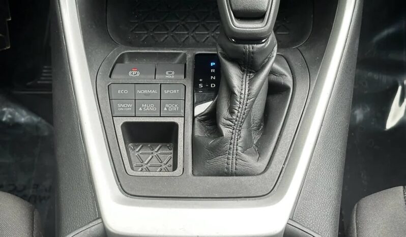 2021 Toyota RAV4 LE full