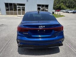2022 Kia Forte LXS full