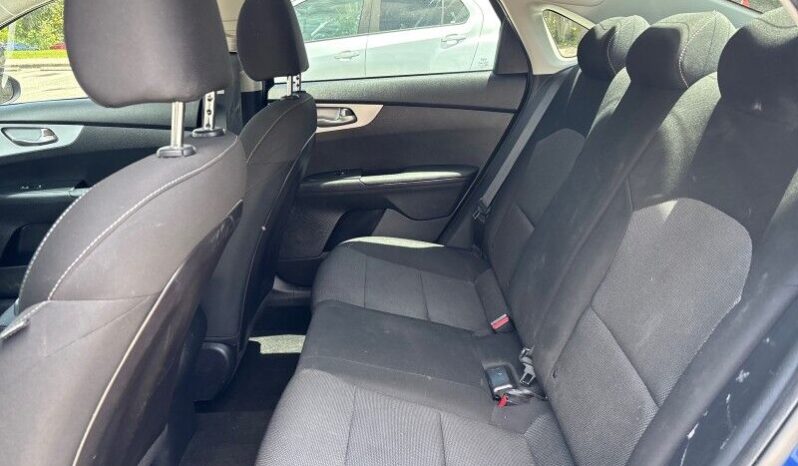 2022 Kia Forte LXS full