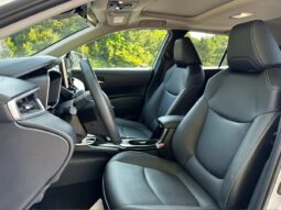 2022 Toyota Corolla Cross XLE full