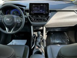 2022 Toyota Corolla Cross XLE full