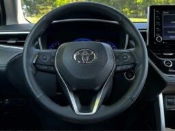 2022 Toyota Corolla Cross XLE full