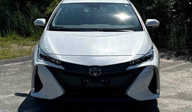 2022 Toyota Prius Prime LE full