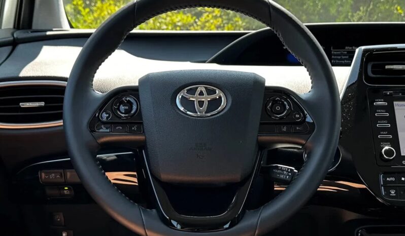 2022 Toyota Prius Prime LE full
