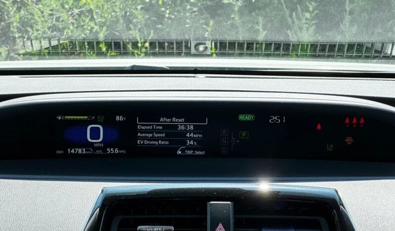 2022 Toyota Prius Prime LE full