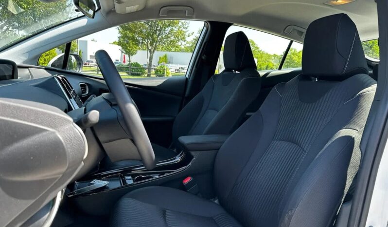 2022 Toyota Prius Prime LE full