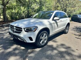 2022 Mercedes-Benz GLC 300