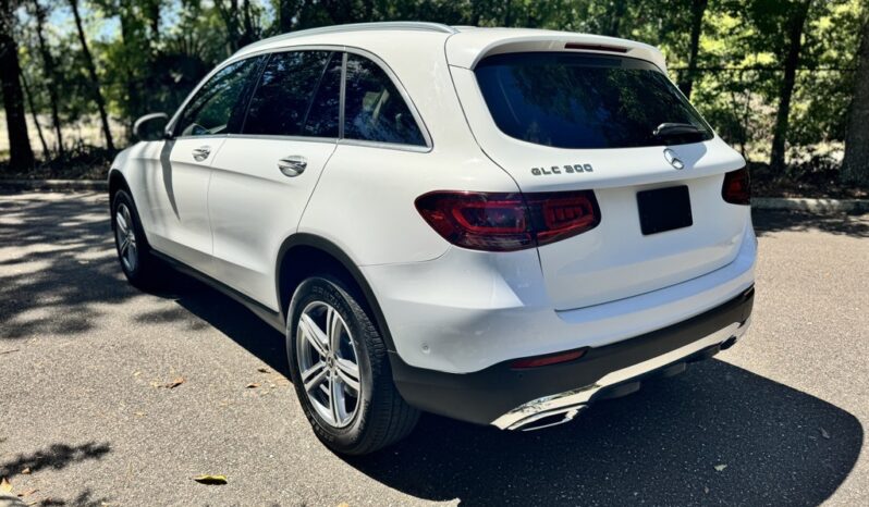 2022 Mercedes-Benz GLC 300 full