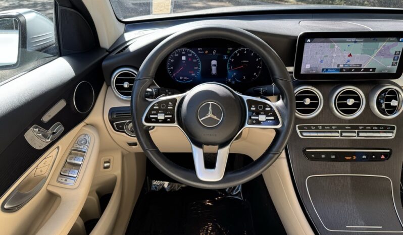 2022 Mercedes-Benz GLC 300 full