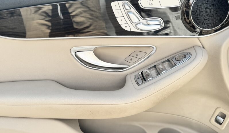 2022 Mercedes-Benz GLC 300 full