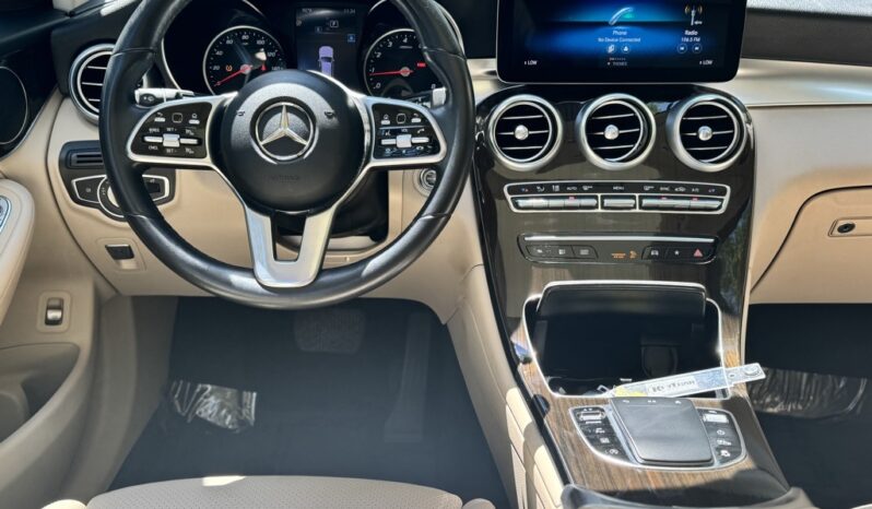 2022 Mercedes-Benz GLC 300 full