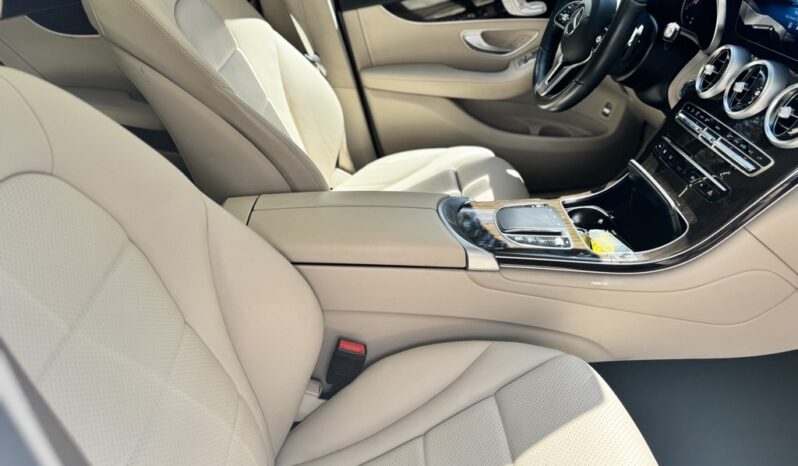 2022 Mercedes-Benz GLC 300 full