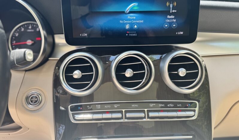 2022 Mercedes-Benz GLC 300 full