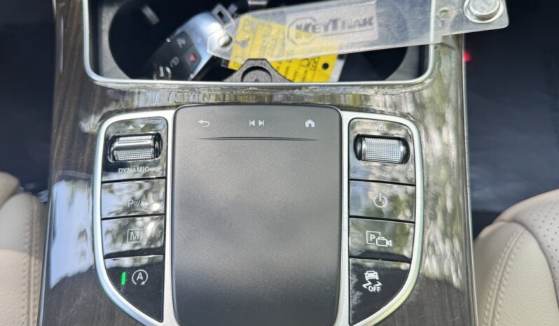 2022 Mercedes-Benz GLC 300 full