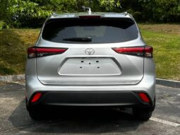 2023 Toyota Highlander XLE full