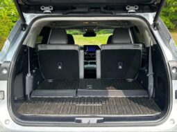 2023 Toyota Highlander XLE full