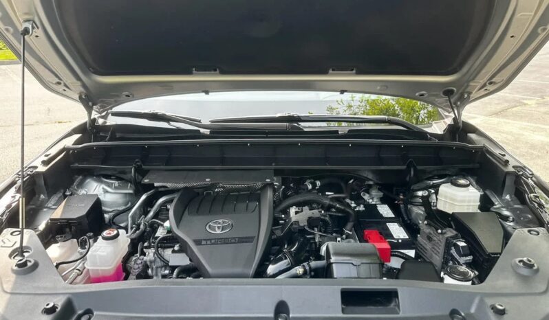 2023 Toyota Highlander XLE full