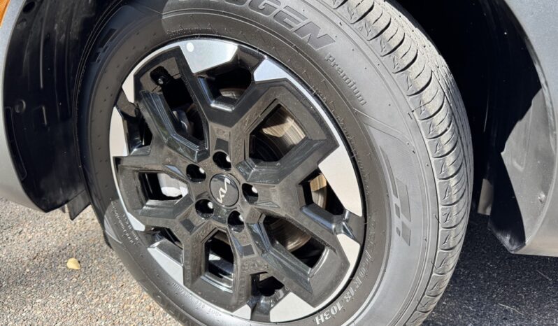 2024 Kia Sorento S FWD full
