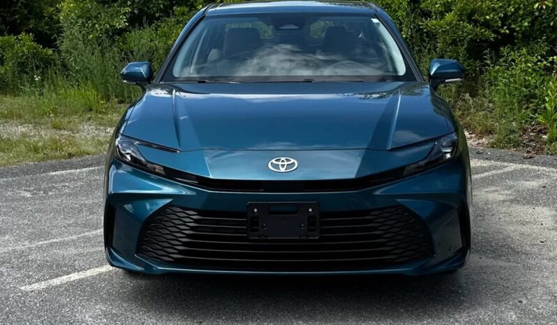 New 2025 Toyota Camry LE AWD Hybrid full