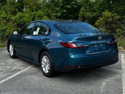 New 2025 Toyota Camry LE AWD Hybrid full