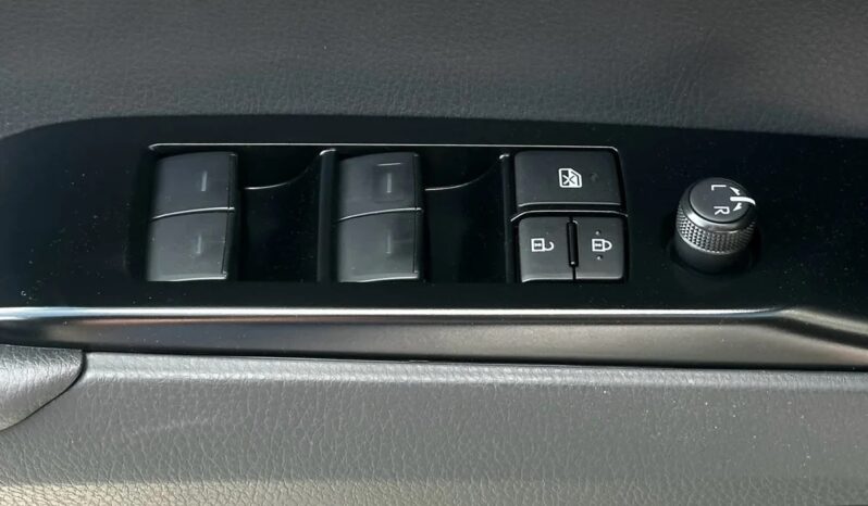 New 2025 Toyota Camry LE AWD Hybrid full