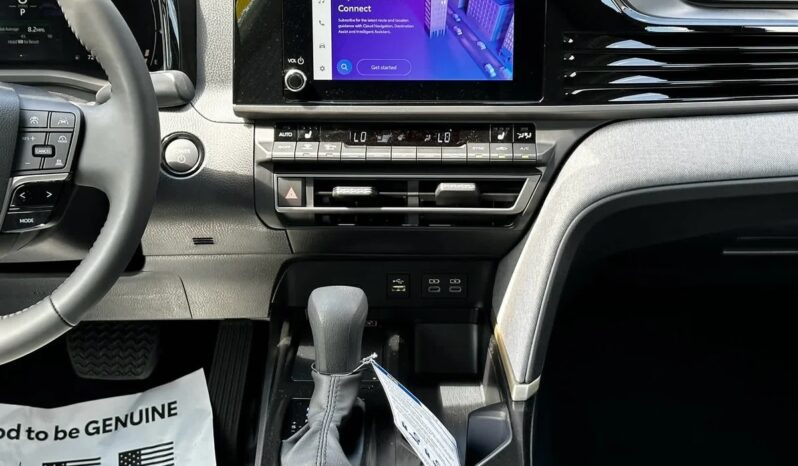 New 2025 Toyota Camry LE AWD Hybrid full