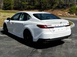 New 2025 Toyota Camry SE AWD Hybrid full