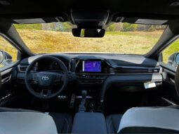 New 2025 Toyota Camry SE AWD Hybrid full