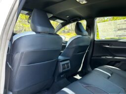 New 2025 Toyota Camry SE AWD Hybrid full