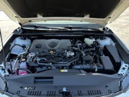 New 2025 Toyota Camry SE AWD Hybrid full