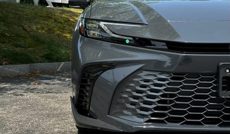 New 2025 Toyota Camry XSE AWD Hybrid full