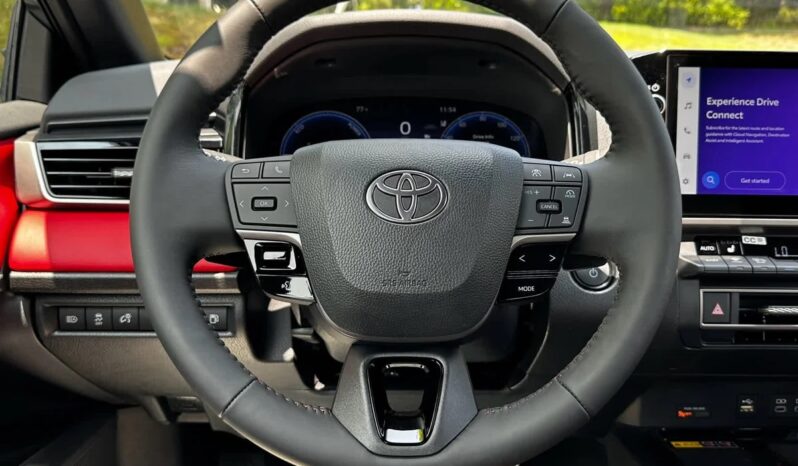 New 2025 Toyota Camry XSE AWD Hybrid full