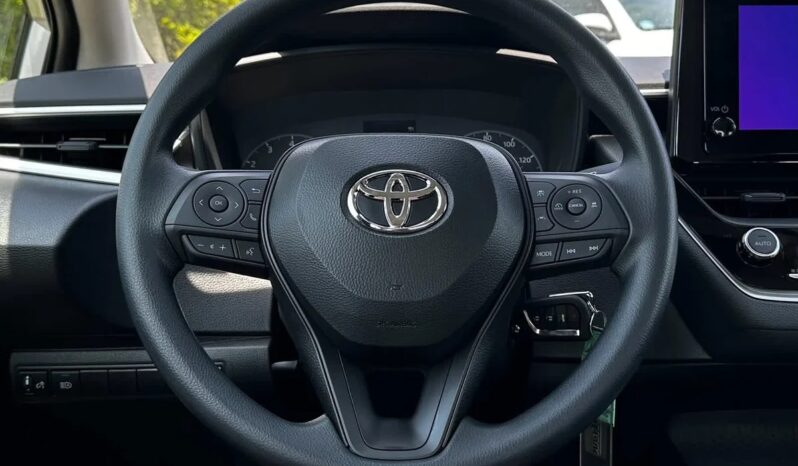 New 2025 Toyota Corolla LE full