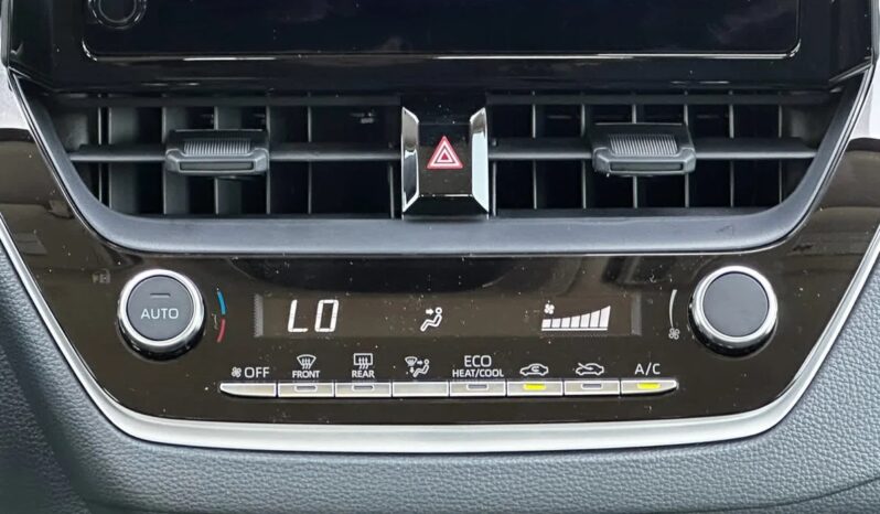 New 2025 Toyota Corolla LE full