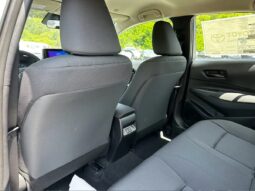 New 2025 Toyota Corolla LE full