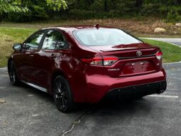 New 2025 Toyota Corolla SE FWD full